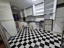 Blk 932 TAMPINES PALMSPRING (Tampines), HDB 5 Rooms #626839101